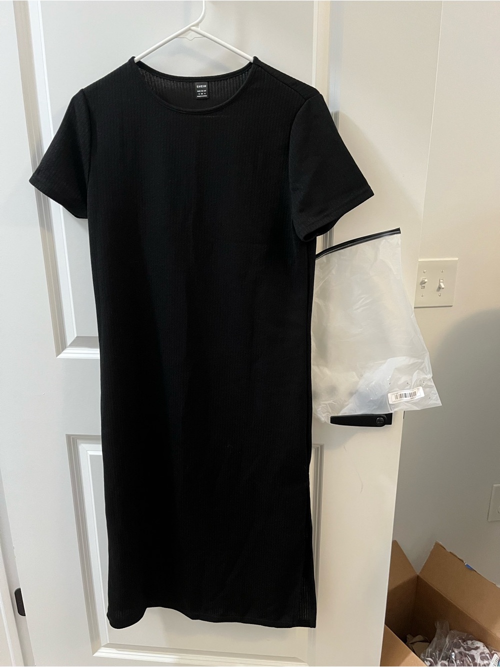 SHEIN Black Ribbed Midi T-Shirt Dress
